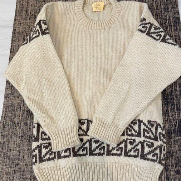 Wool New Zealand Sweater - Picture 1 of 3